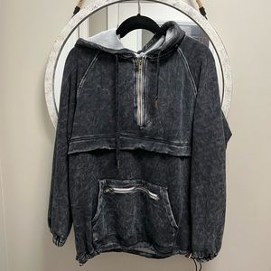 Very thick, quarter zip sweater from boutique